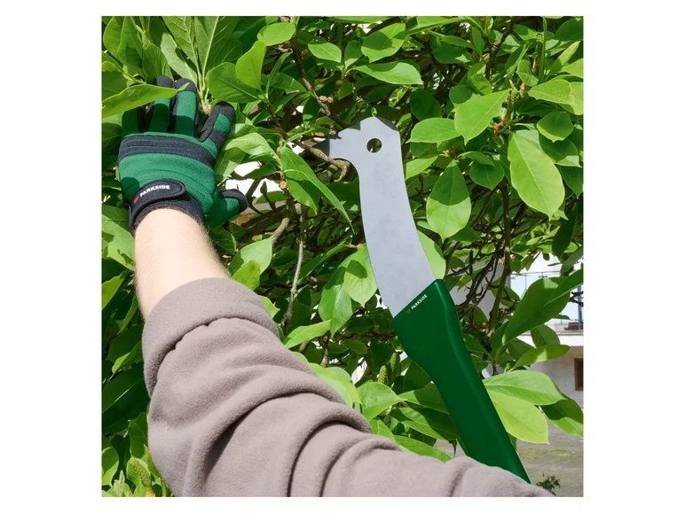 Sappie ou machette ou hache à fendre et universelle