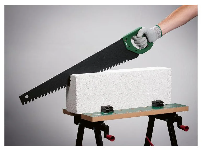 Scie à béton cellulaire
