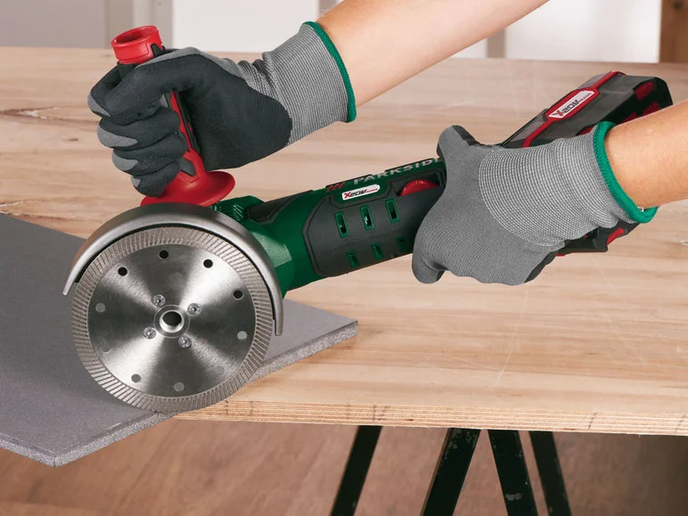 Accessoires pour meuleuse d'angle