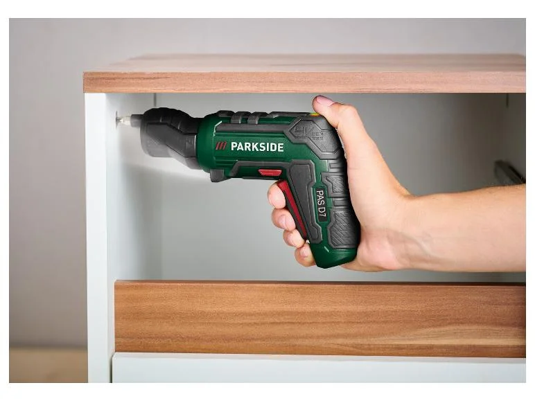 Visseuse sans fil avec embouts interchangeables PAS D7, 4 V