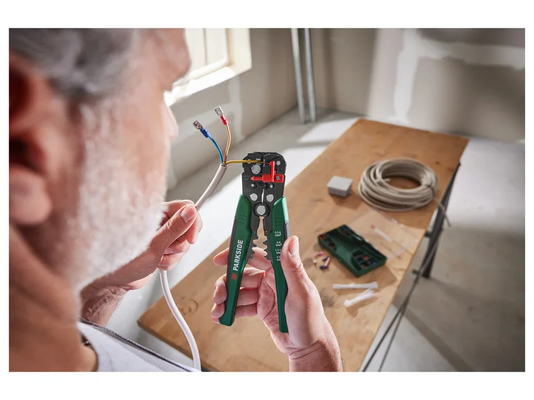 Jeu de pinces à dénuder et à sertir automatiques PCZS 231 C2 , 231 pièces