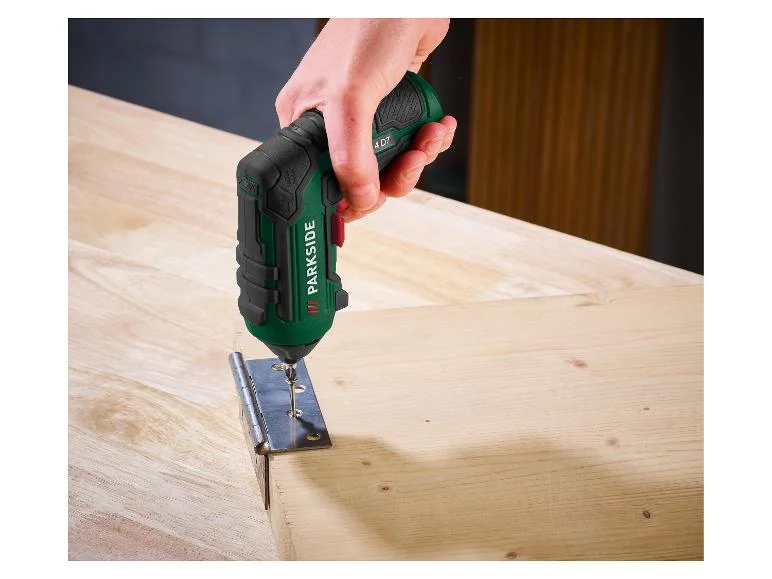 Set de visseuses sans fil avec accessoires BBQ PAS 4 D7