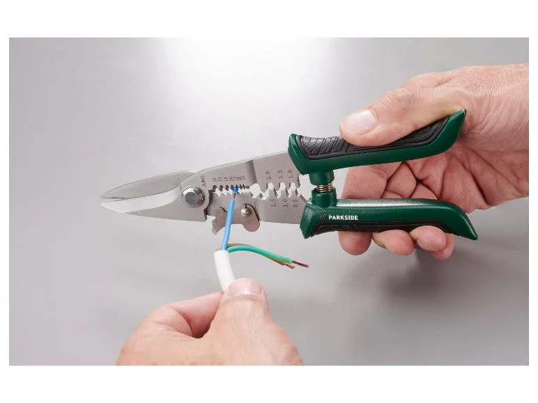 Pince à dénuder multiple ou Coupe-câble