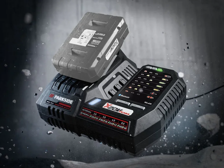 PARKSIDE PERFORMANCE® Chargeur de batterie Smart PLGS 2012 A1, 12 A, 20 V