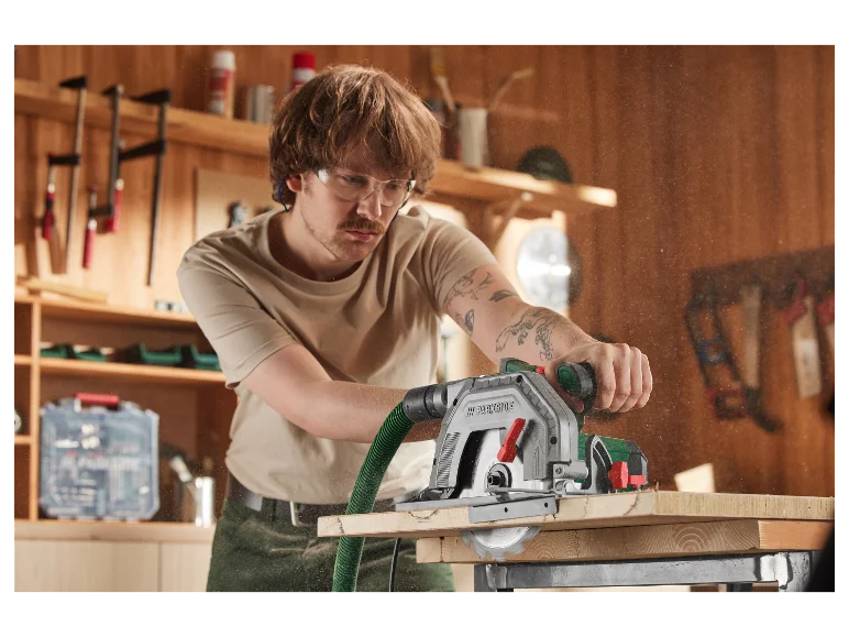 Scie circulaire PHKS 1350 E4