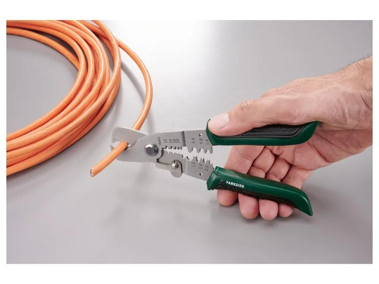 Pince à dénuder multiple ou Coupe-câble