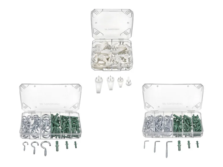 Set de crochets et de chevilles