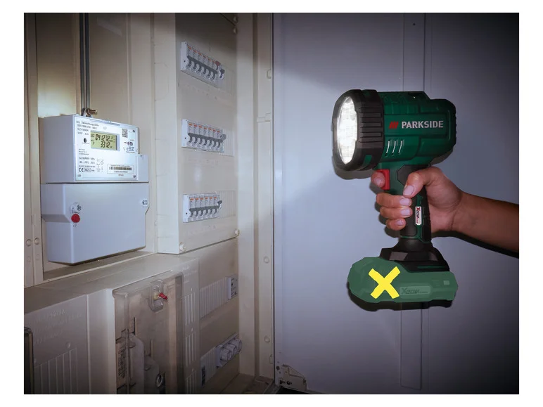 Lampe torche LED sans fil HLA 20-Li A1, 20 V