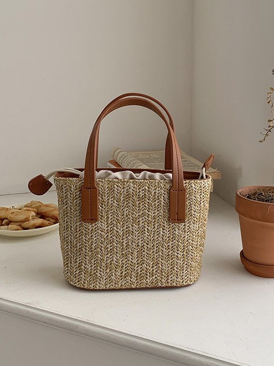 Casual Straw Drawstring Handbag Messenger Bag Vacation Beach Women