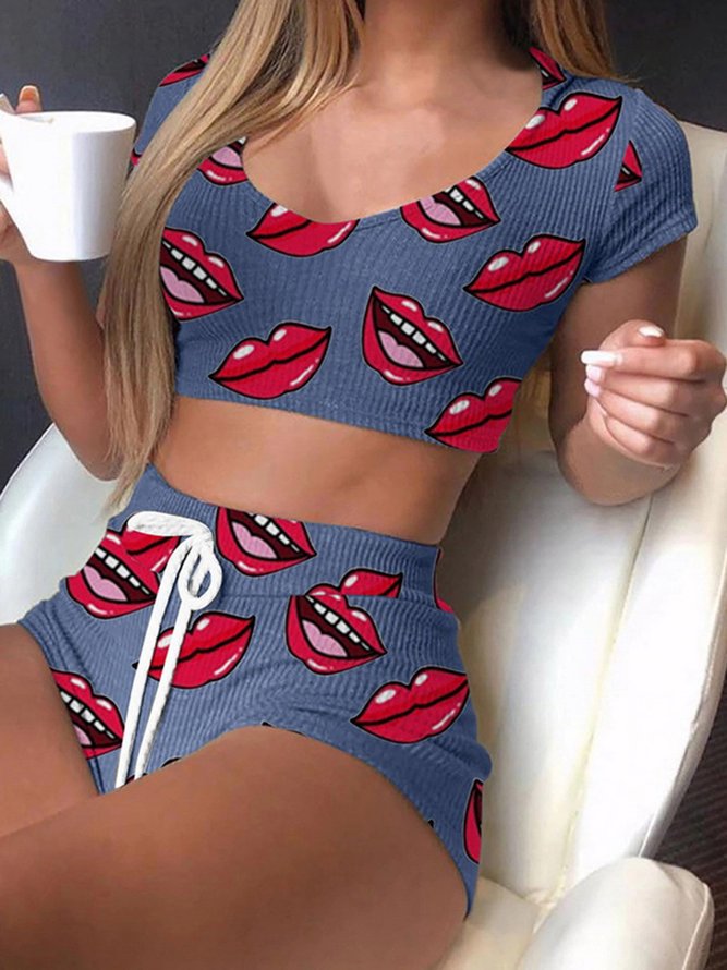 Mouth Crew Neck Regular Fit Regular Sleeve Casual Pajama Set