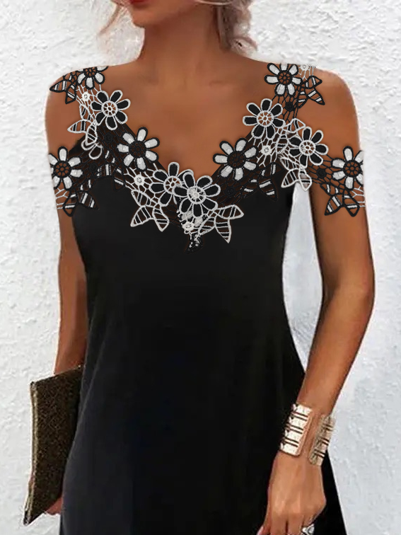 V Neck Lace Black Party?Mini Prom Dress