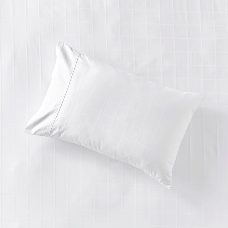 Worlds Softest Cotton White Grid Sheet Set