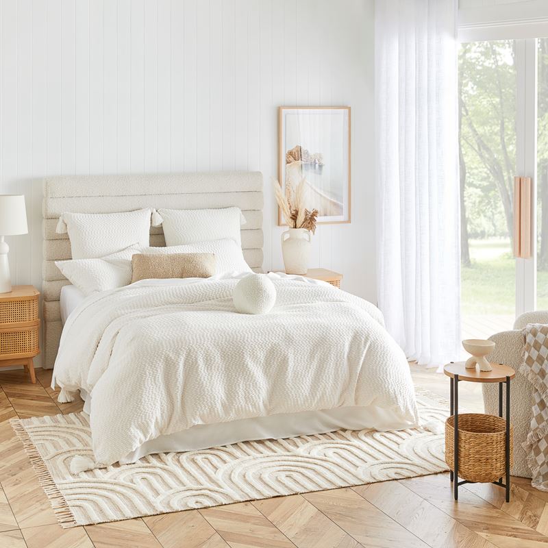 Flinders Rugged Cliff Framed Wall Art