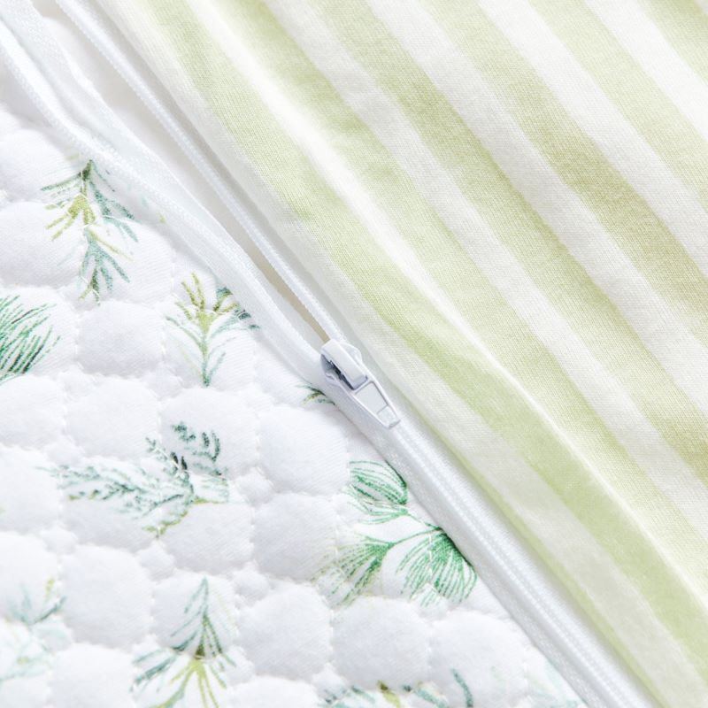 Jersey Olive Leaf Quilted Cot Quilt Cover Set