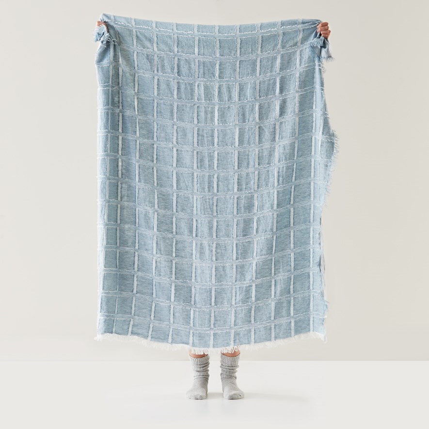Pasquale Blue Linen Throw