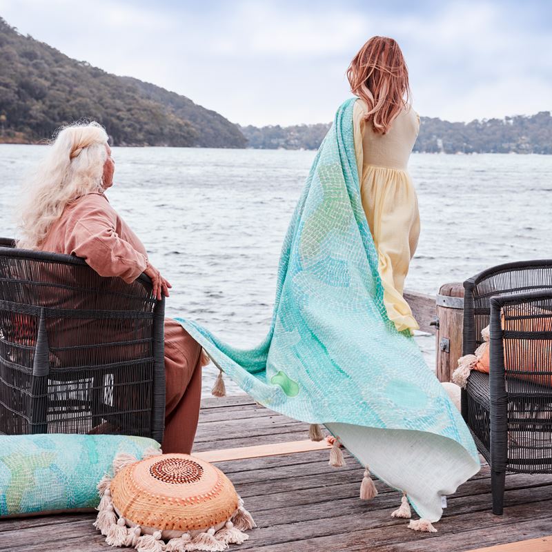 Miimi + Jiinda Lowanna Aqua Throw