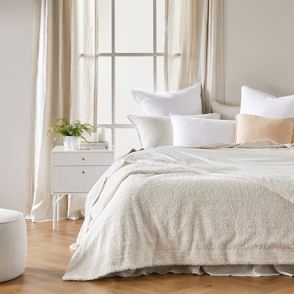 Manhattan Natural Boucle Blanket