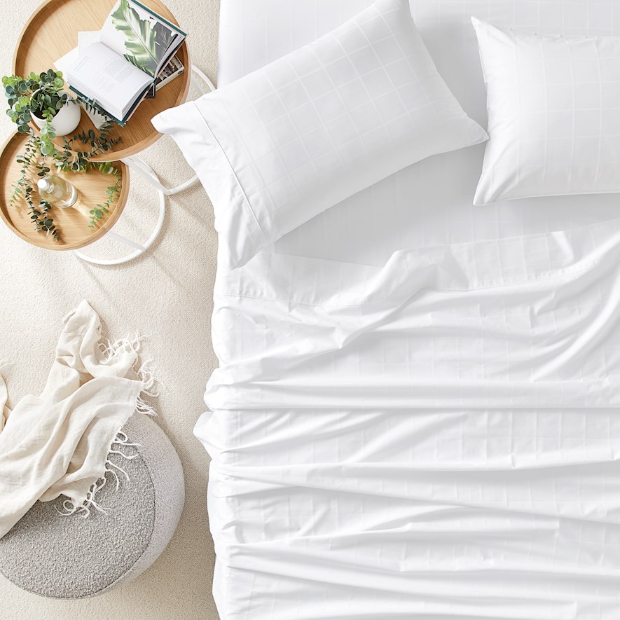 Worlds Softest Cotton White Grid Sheet Set