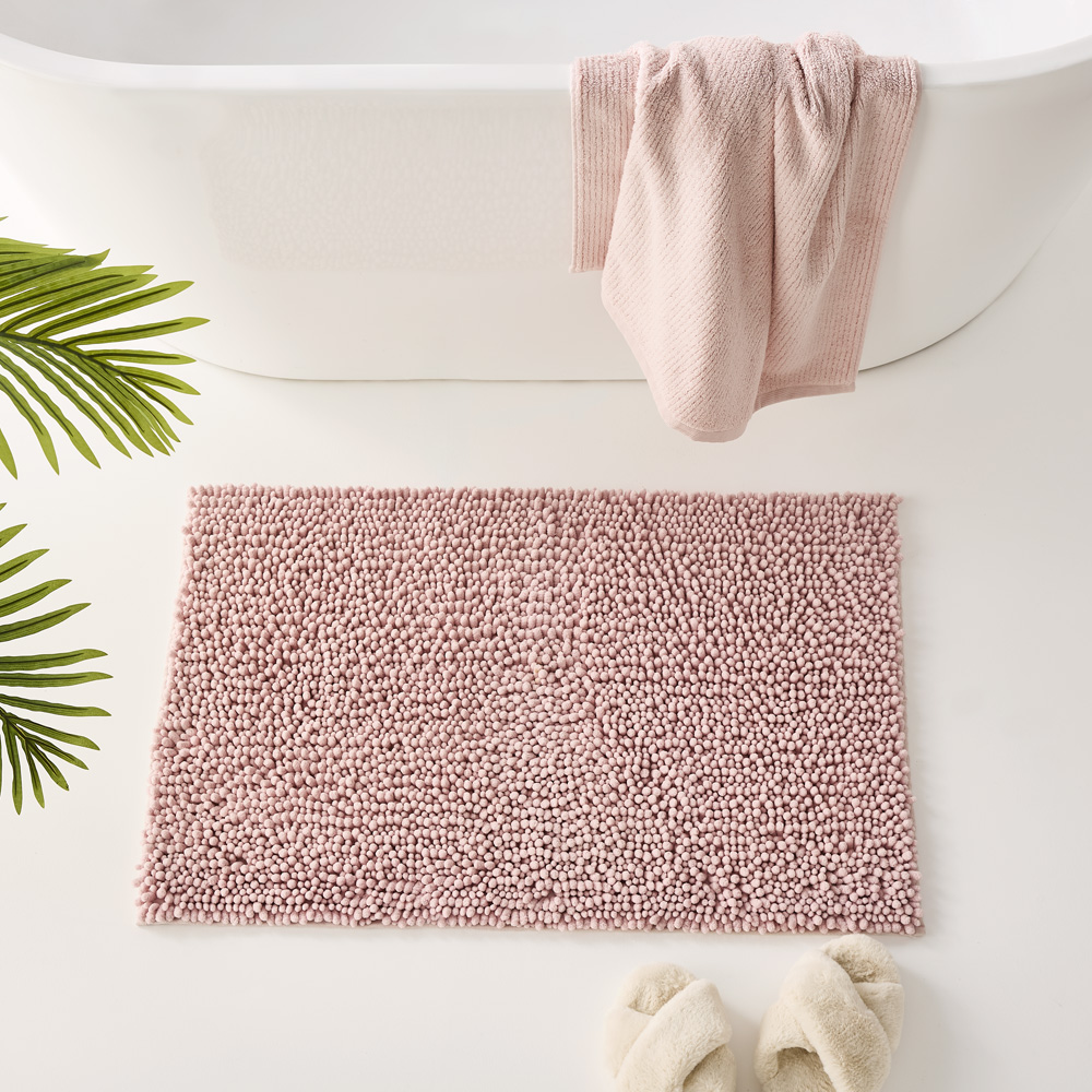 Microplush Blush Pink Bobble Bath Mat