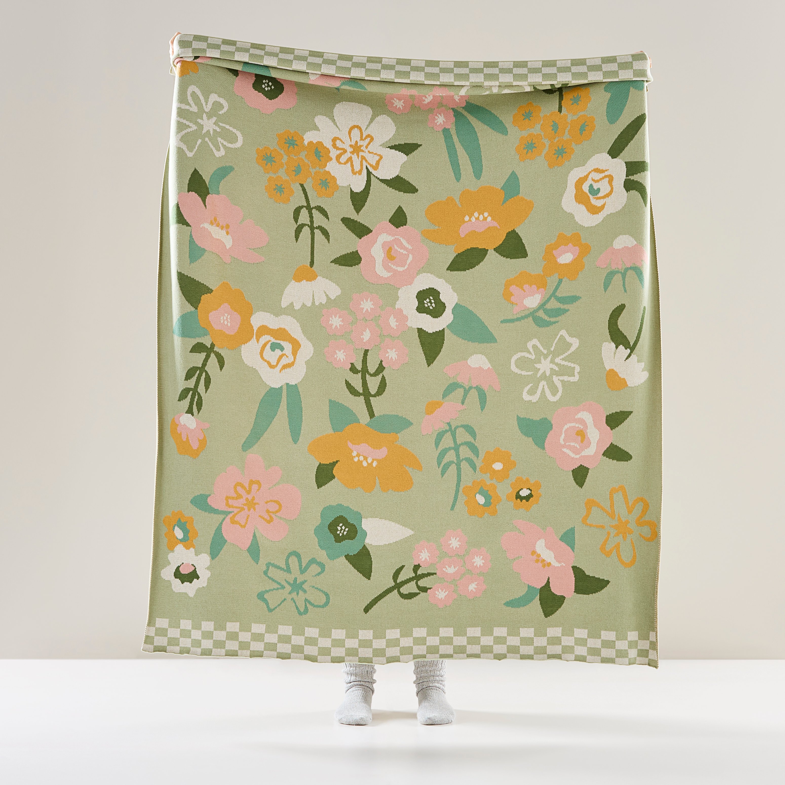 Ines Knitted Green Throw