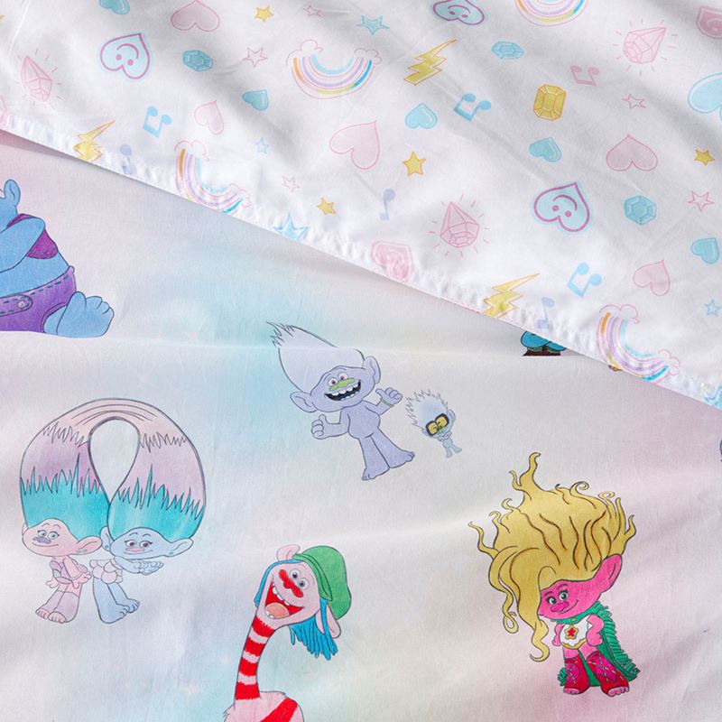 Universal Trolls Born Sparkly Rainbow Quilt Cover Set