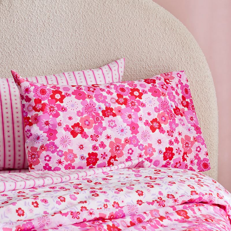 Make It Bloom Pink Quilt Cover Set