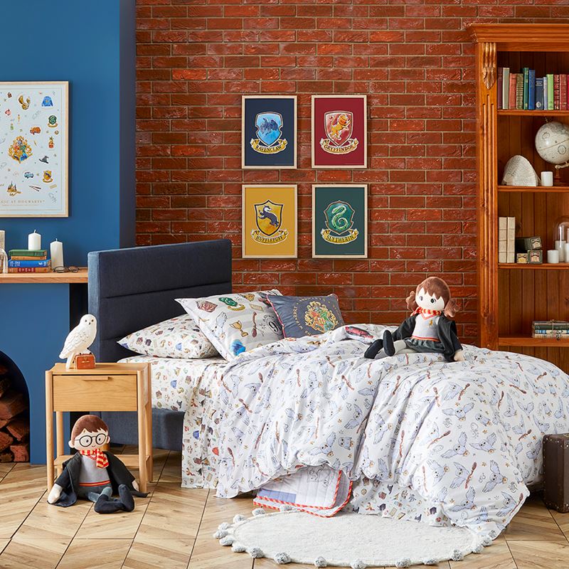 Warner Bros Harry Potter White Hogwarts Quilt Cover Set