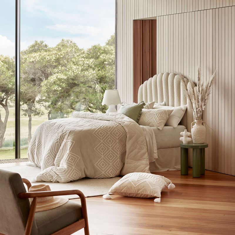 Ariel Ivory Boucle Bedhead