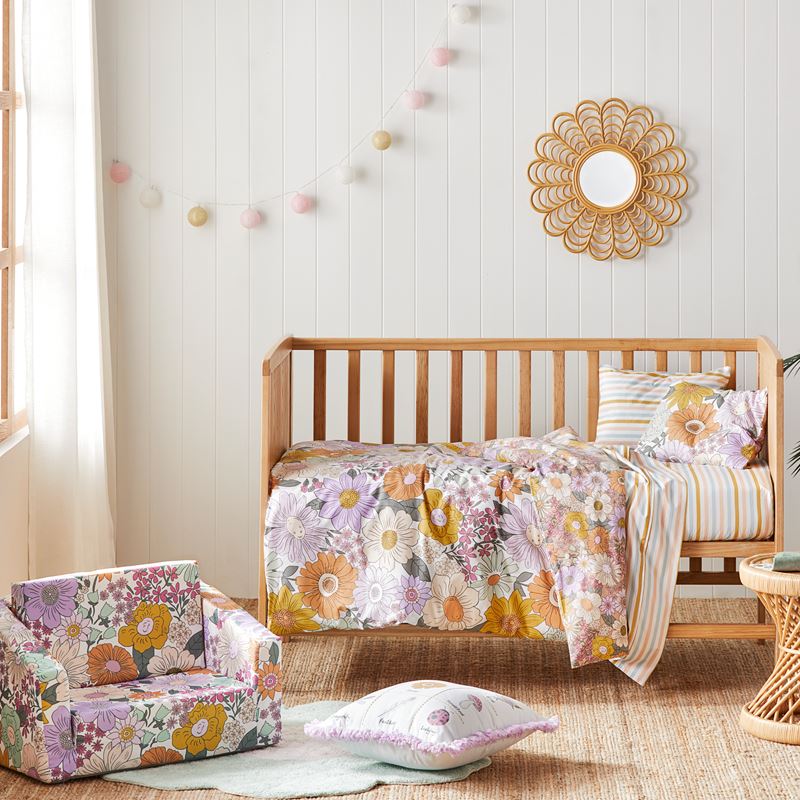 Farrah Floral Golden Quilt Cover Set