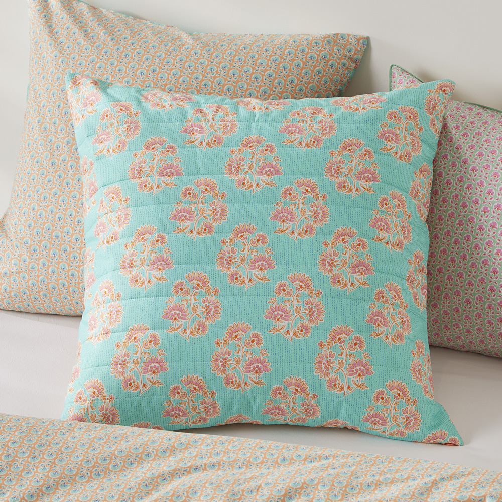 Riya Pink Pillowcases