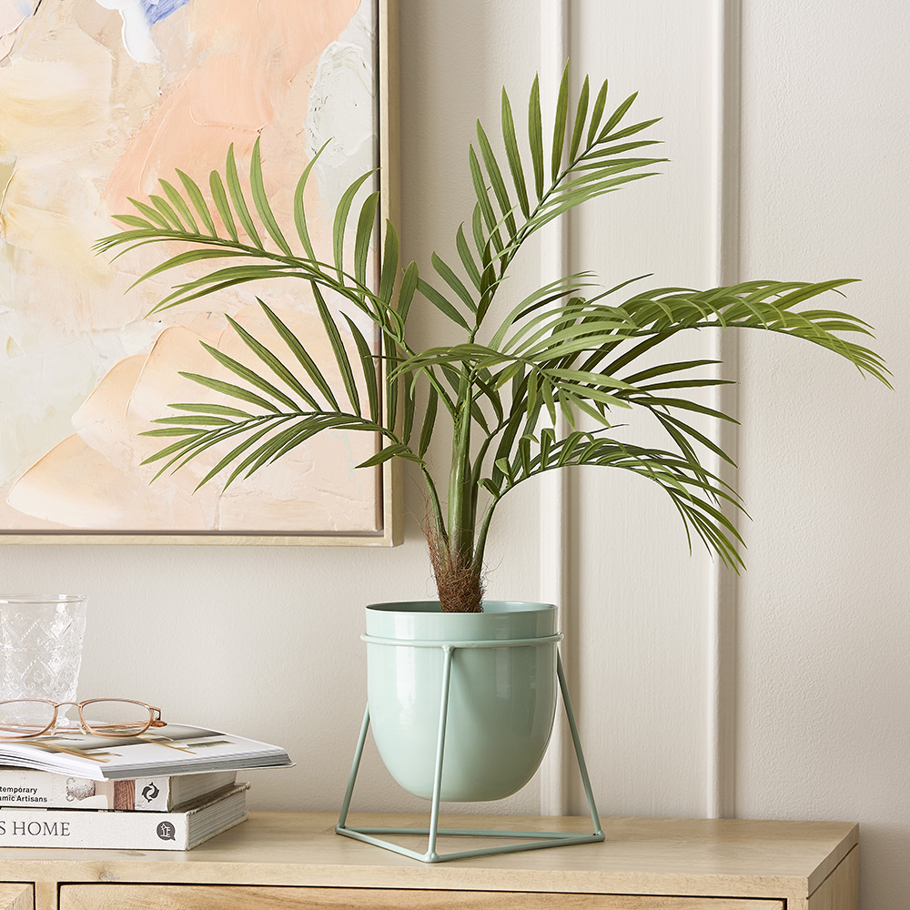 Valencia Seafoam Plant Stand