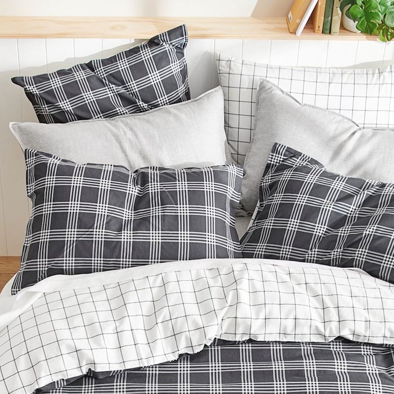 Stonewashed Cotton Printed Black Checkerboard Sheet Separates