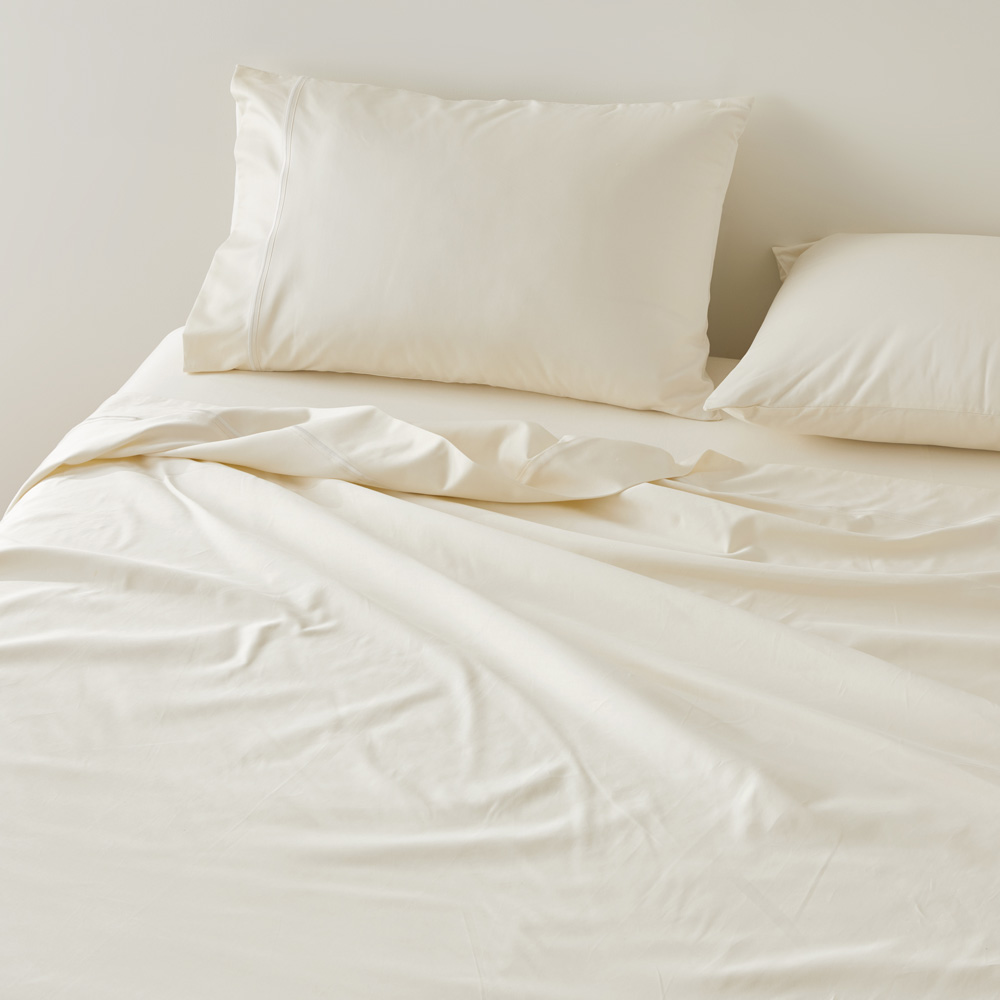 Luxury Collection Antique White Sheet Set