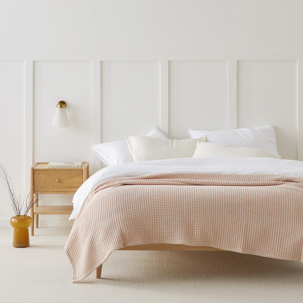 European Collection Turkish Cotton Nude Pink Waffle Blanket