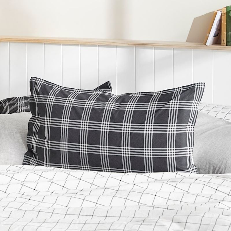 Stonewashed Cotton Printed Black Checkerboard Quilt Cover Separates