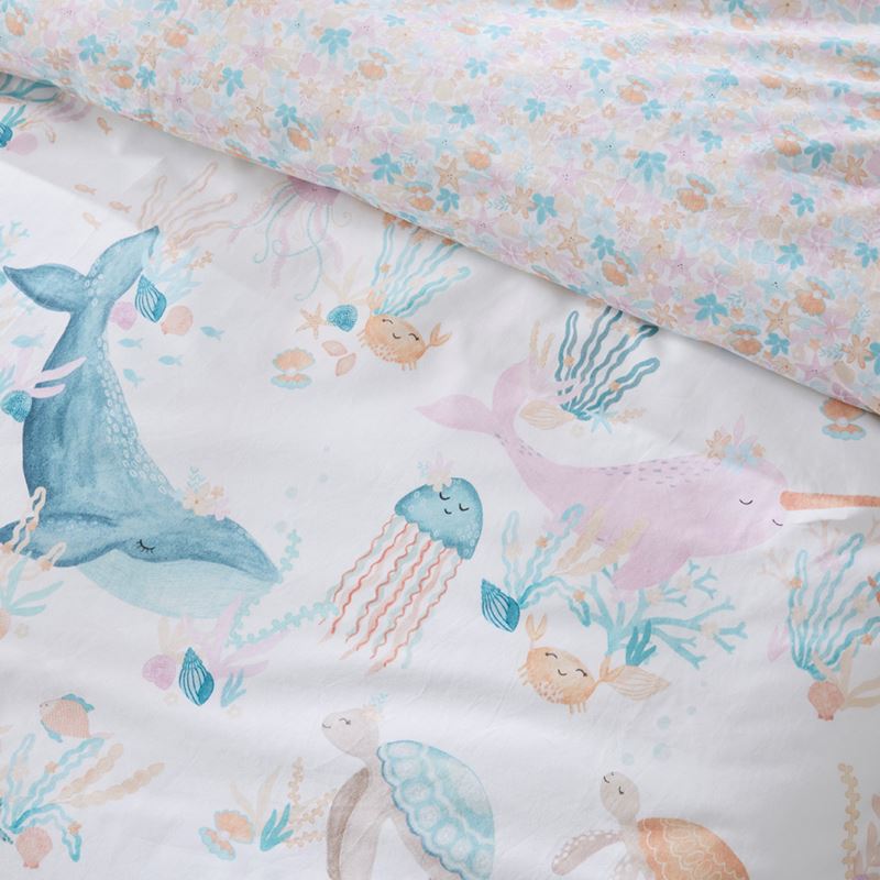 Sea Garden White Quilt Cover Set