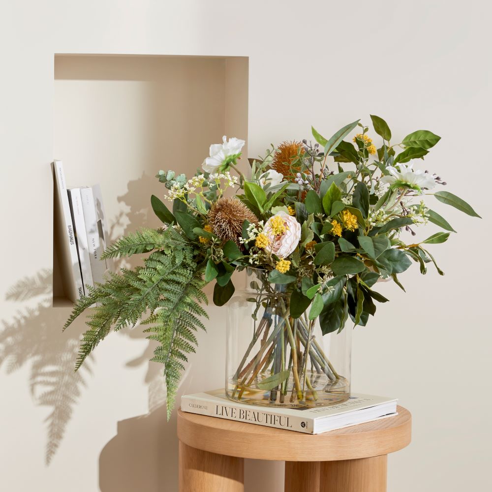 Fleurs dans l'eau Pink Roses & Yellow Buttons