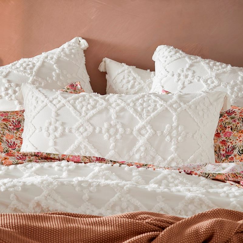 Vienna White Tufted Quilt Cover Separates