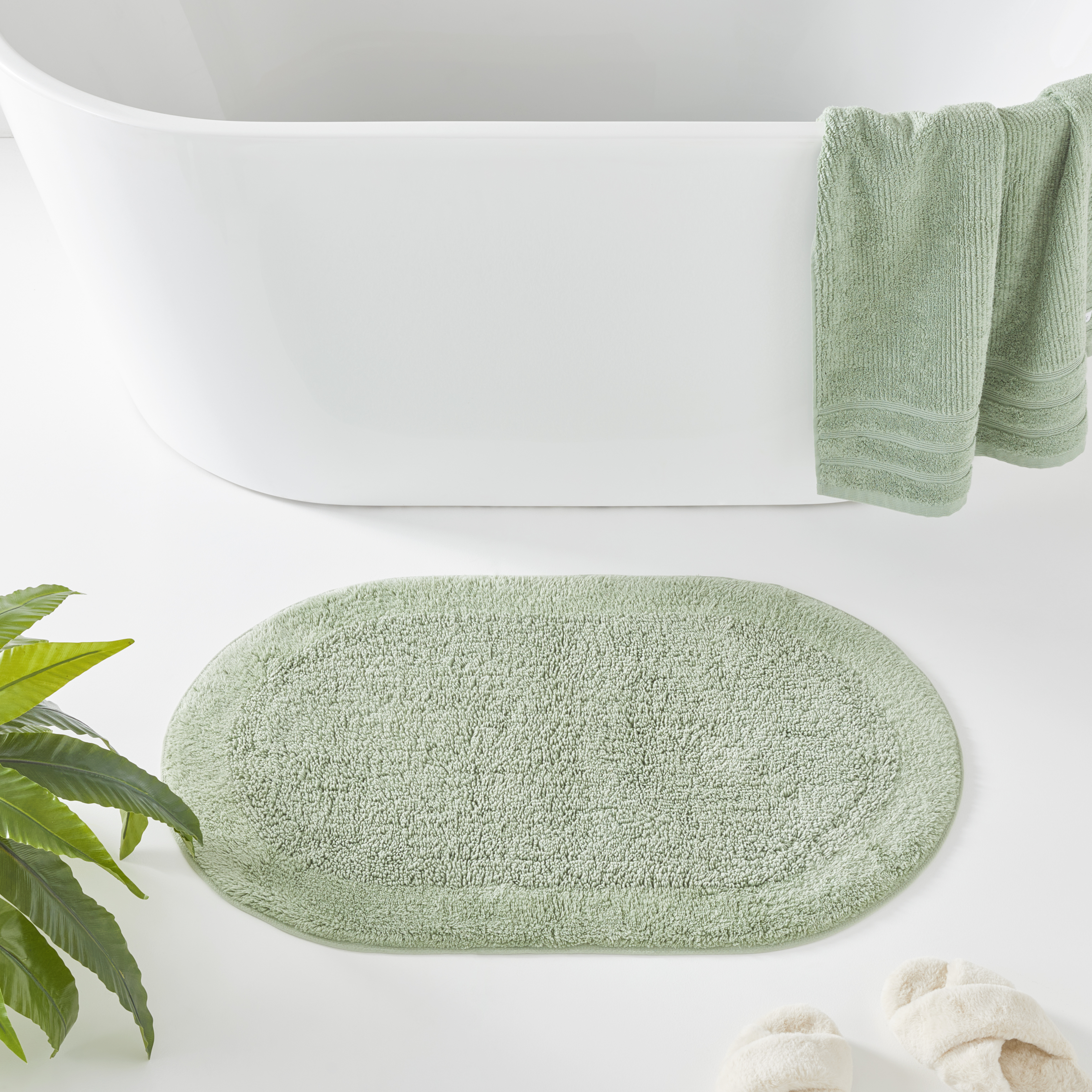Nicola Eucalyptus Combed Cotton Oval Bath Mat