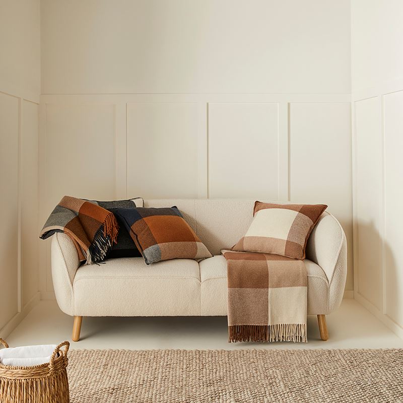 Holland Naturals Wool Cushion