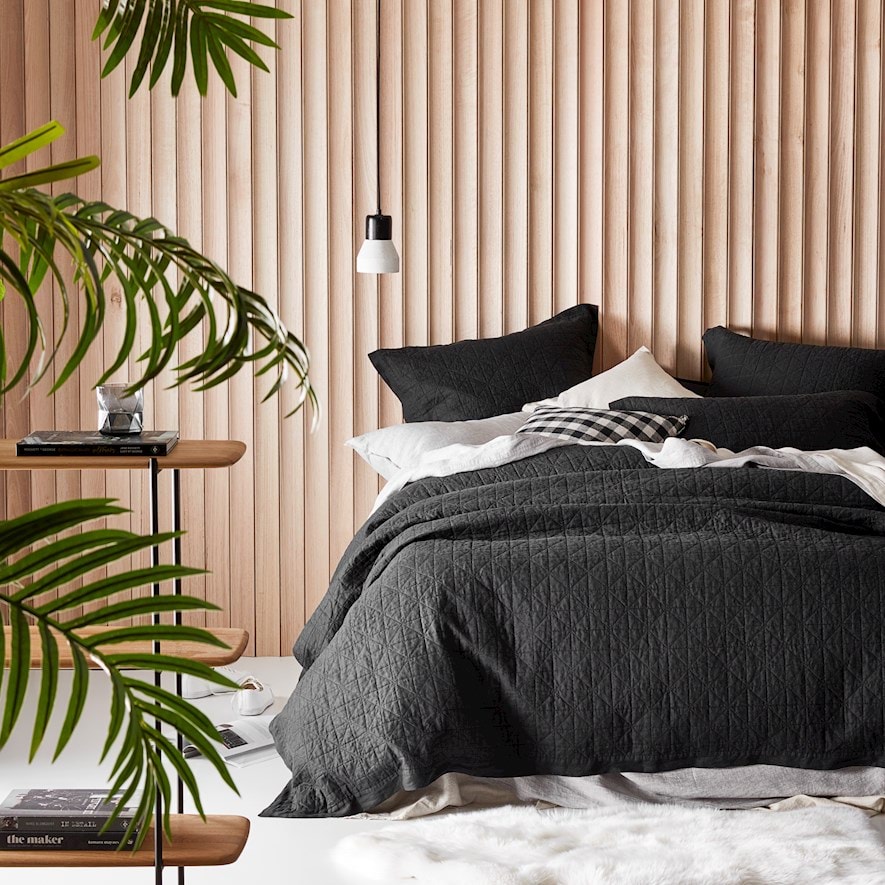 Vintage Washed Linen Onyx Quilted Quilt Cover Separates