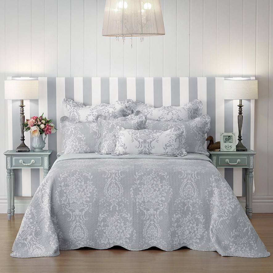 Florence Queen Grey Bedspread Set + Accessories