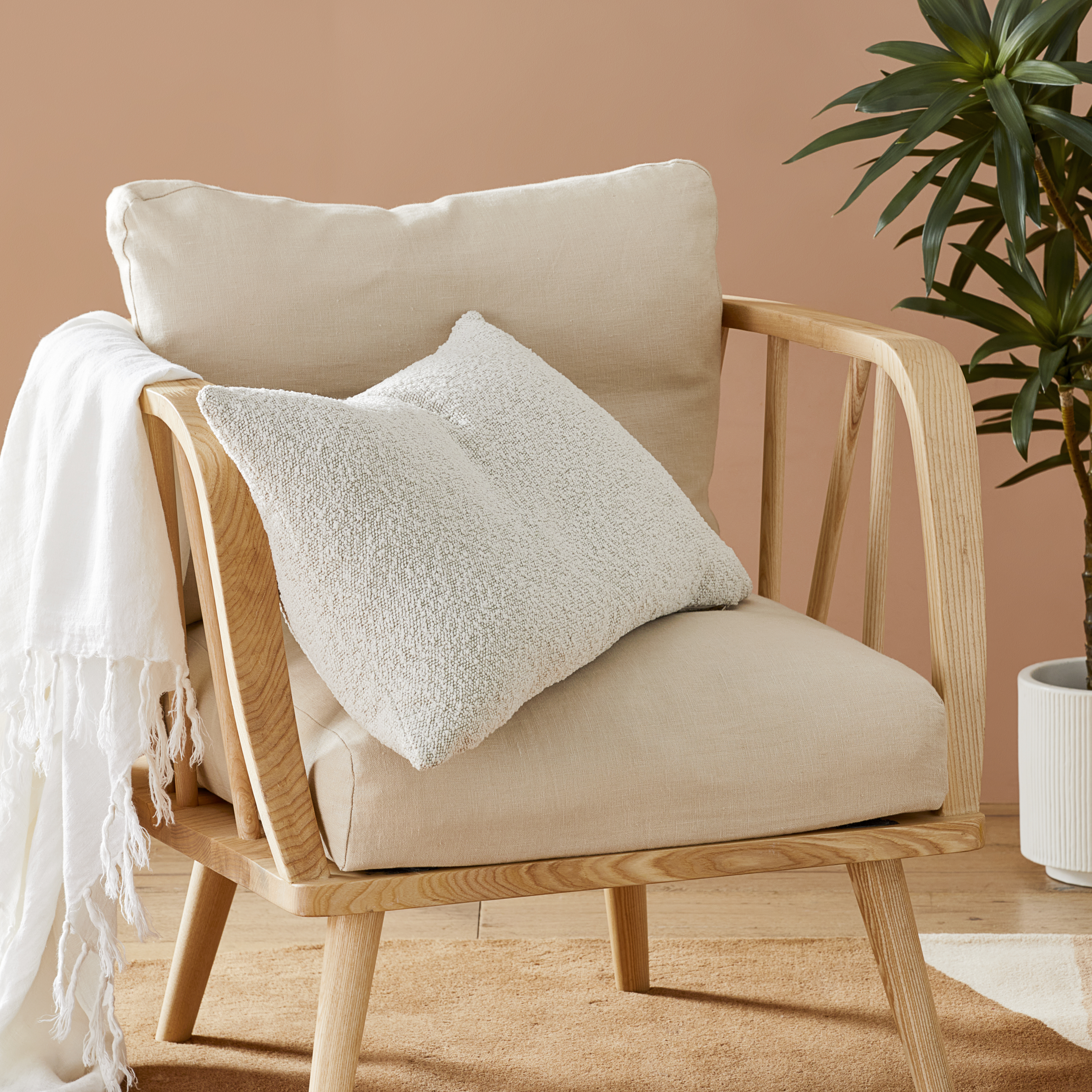 Otis Snow Boucle Long Cushion