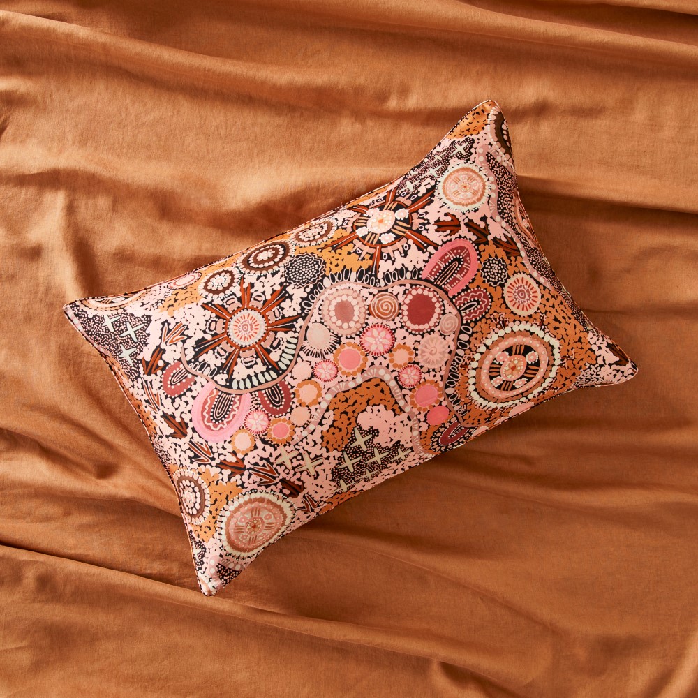 Cungelella Kalkatungu Sunbaked Pink Pure Silk Pillowcase