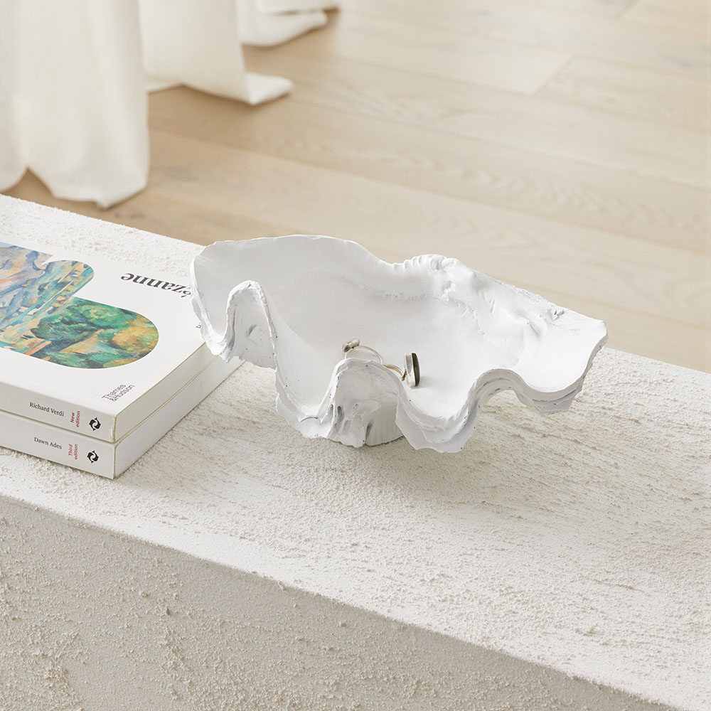 Marine Life Half Clam Statue