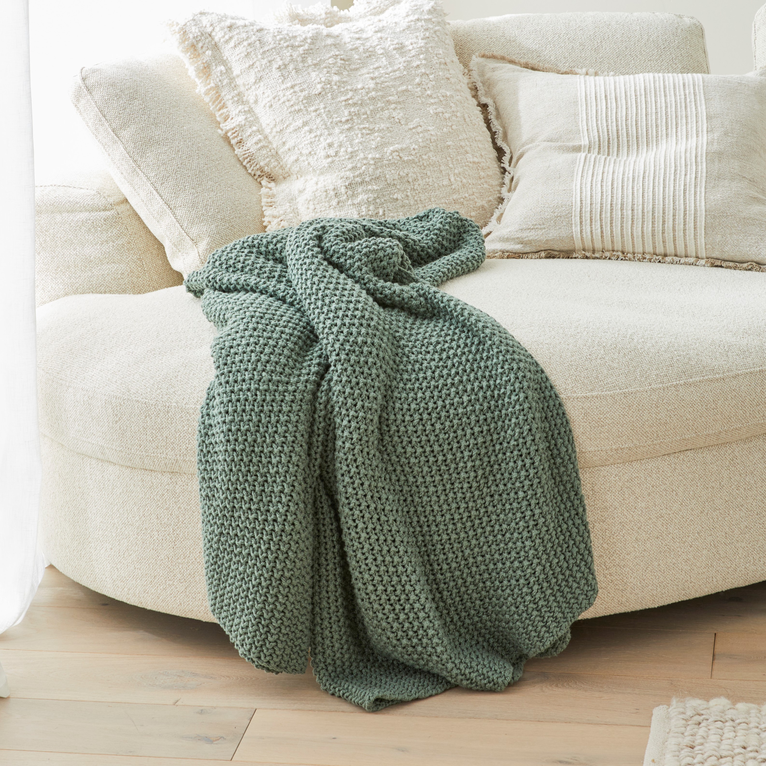 Hallstatt Basil Chunky Knit Throw