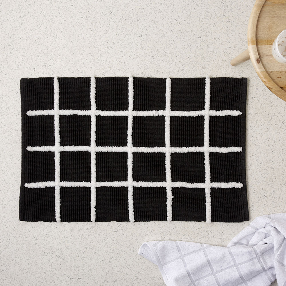 Nelson Check Black Bath Mat