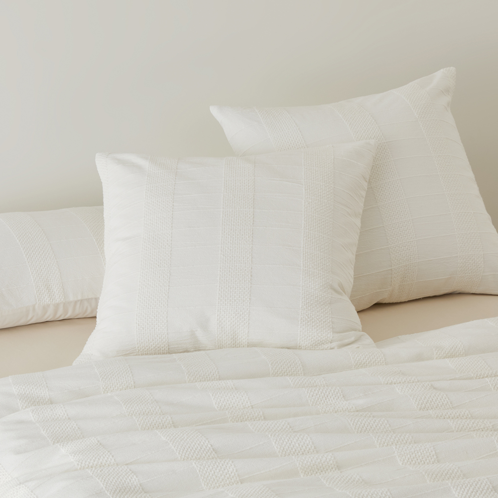 Hervey Off White Pillowcases