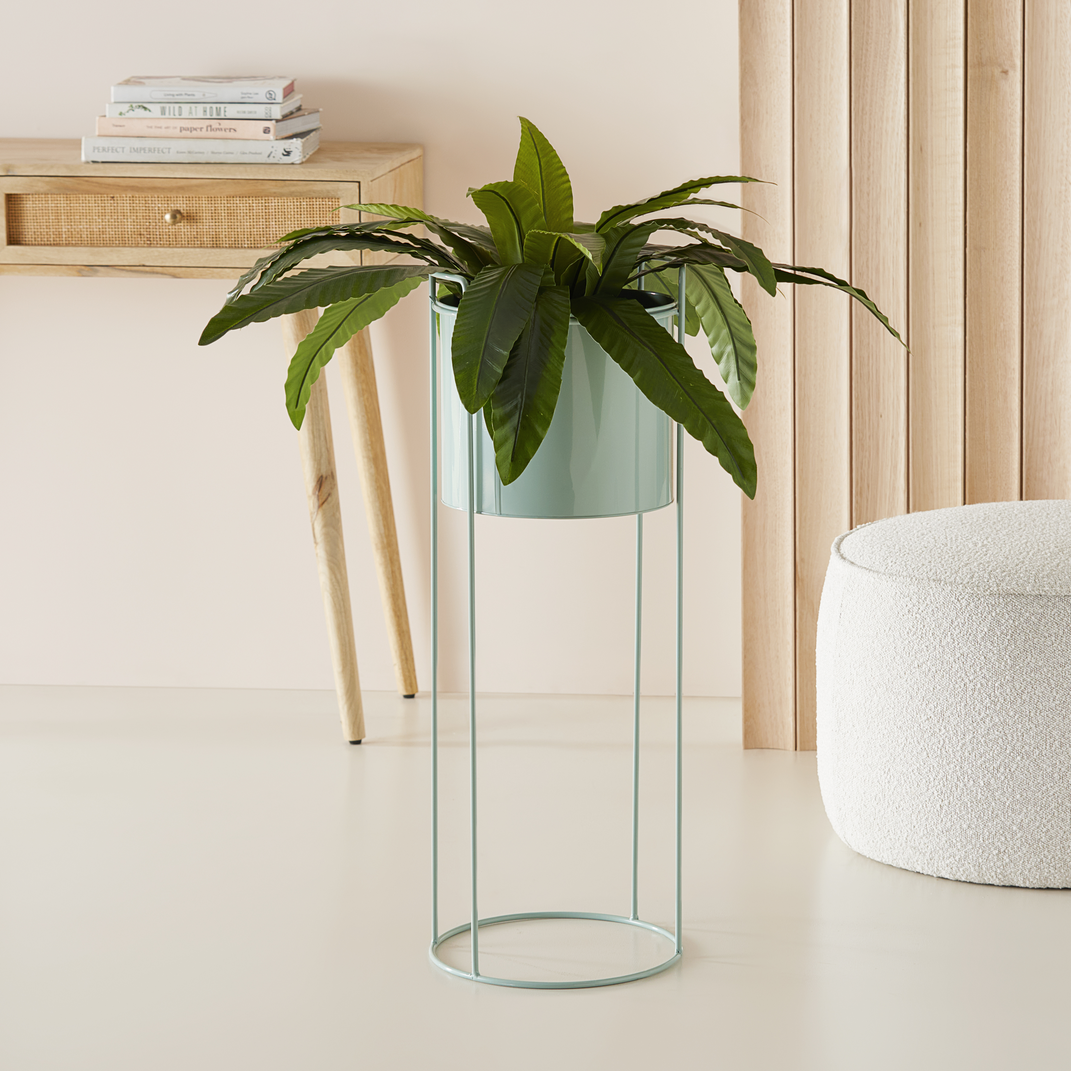 Santana Sea Foam Plant Stand