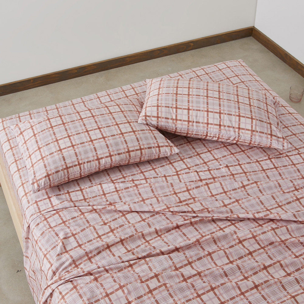 Paprika Check Printed Sheet Set